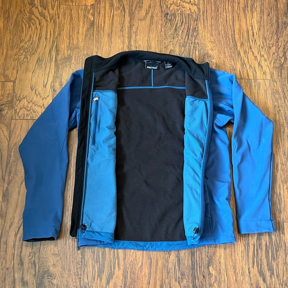 Marmot Coat - Picture 3 of 4